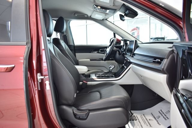 Used 2024 Red Kia EX image 13