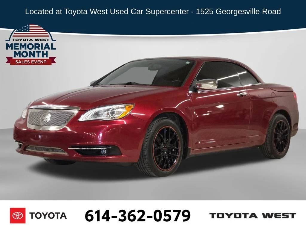 2013 Chrysler 200 Limited Convertible's photo