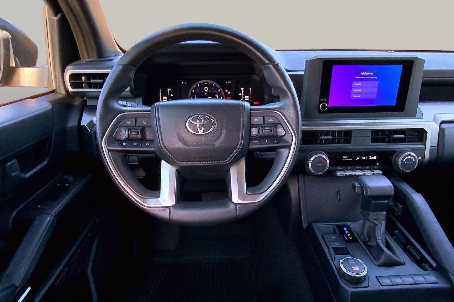 Used 2025 Underground Toyota SR5 image 6