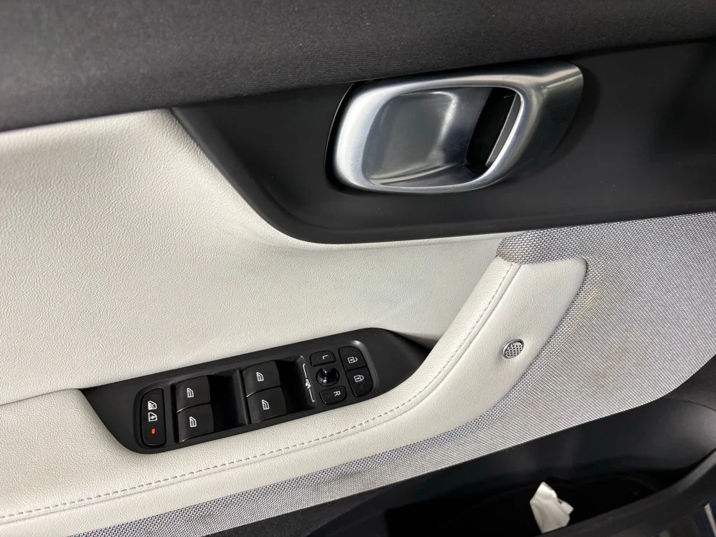 Used 2023 Blue Polestar Long Range Dual Motor Performance Plus image 20