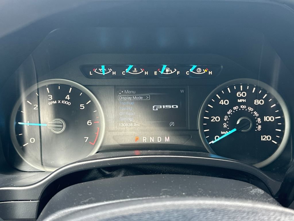 Used 2020  Ford XL image 26