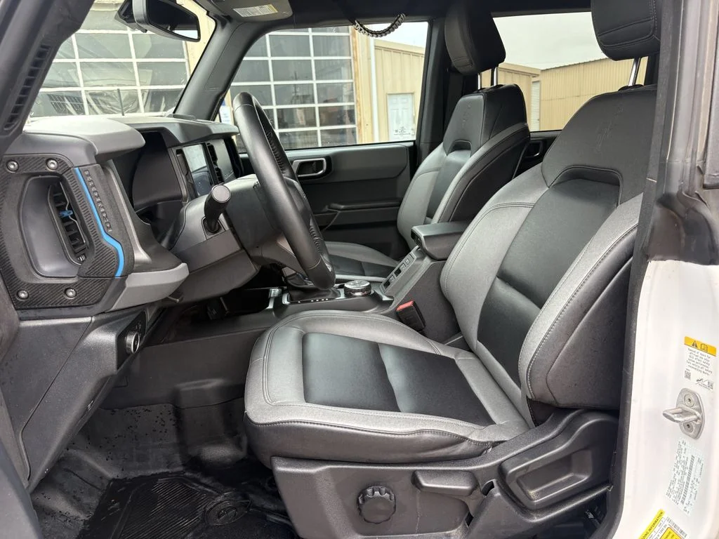 Used 2024 Oxford White Ford Black Diamond image 11