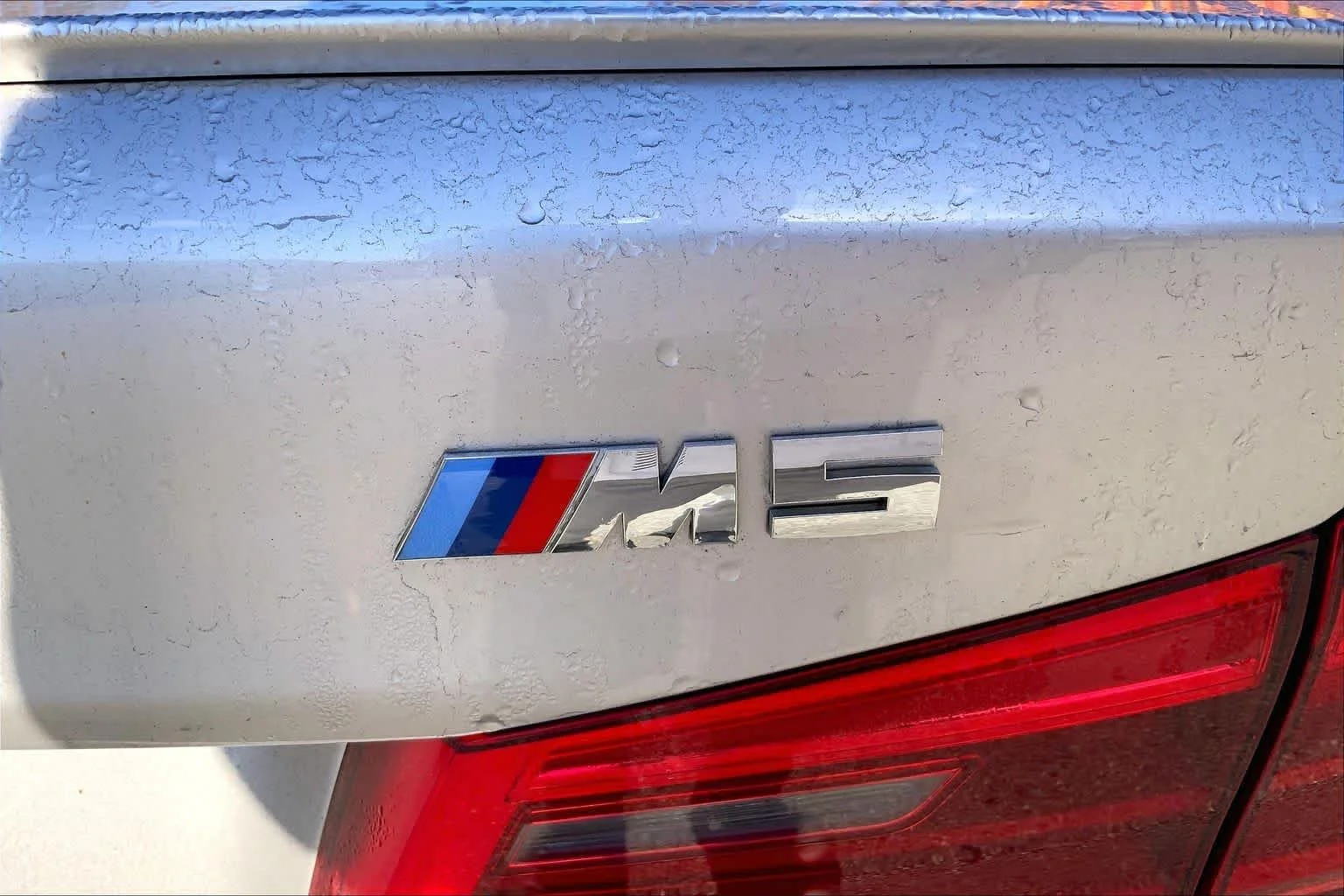 Used 2020 Rhodonite Silver Metallic BMW  image 9