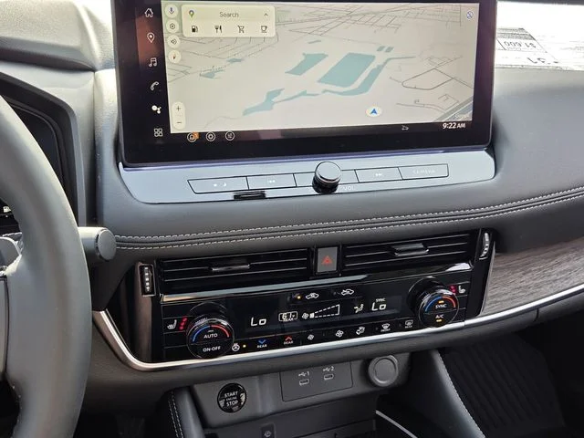 2026 Nissan Rogue Platinum - Photo 16