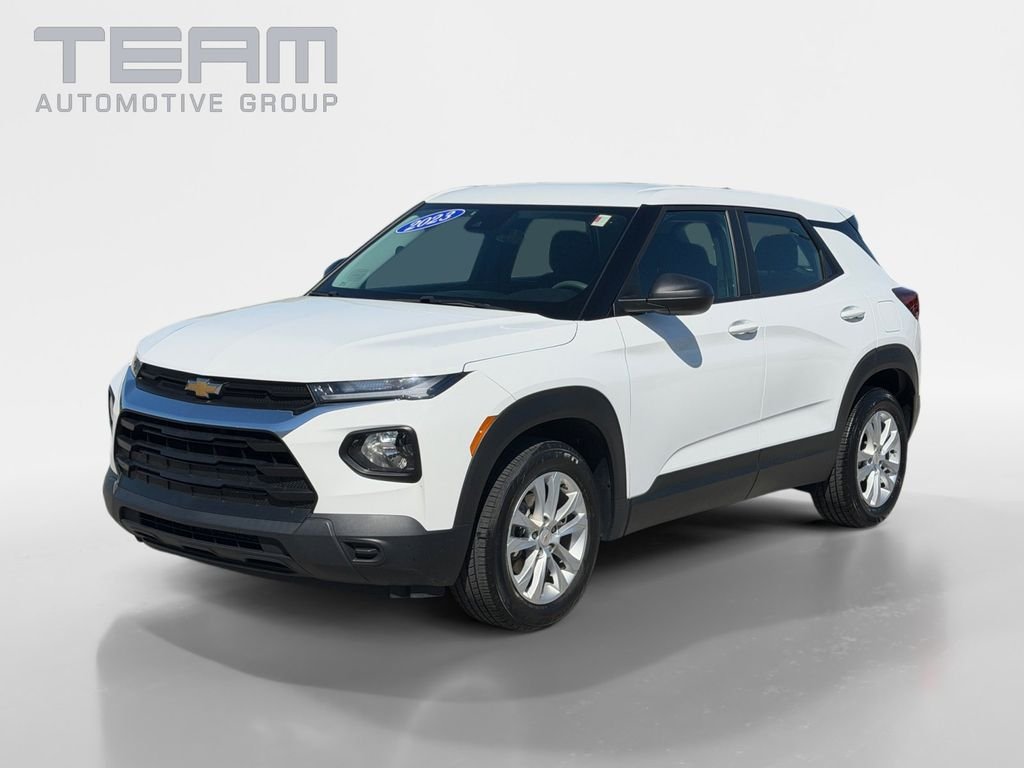 Used 2023 White Chevrolet LS image 3