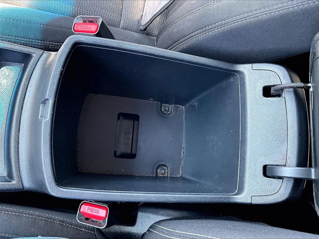 Used 2019 Blue Kia LX image 32