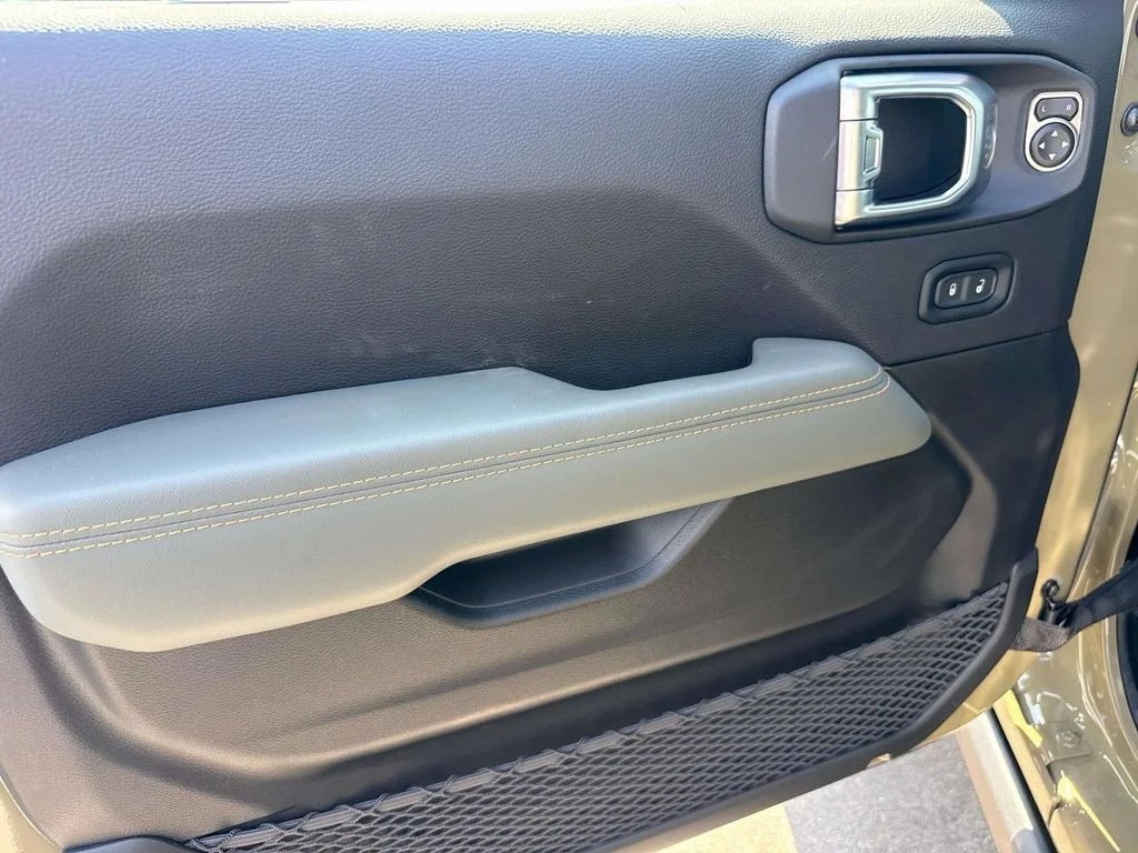 New 2026  Jeep Mojave X image 19