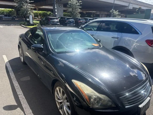 Used 2011 Black INFINITI Journey image 7