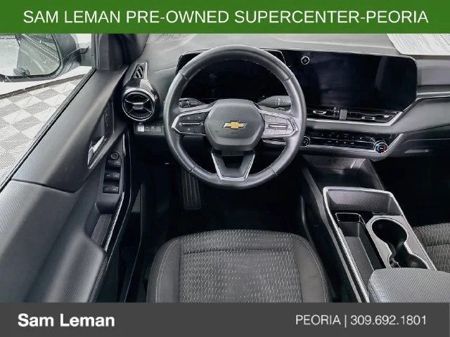Used 2025 Gray Chevrolet LT image 21