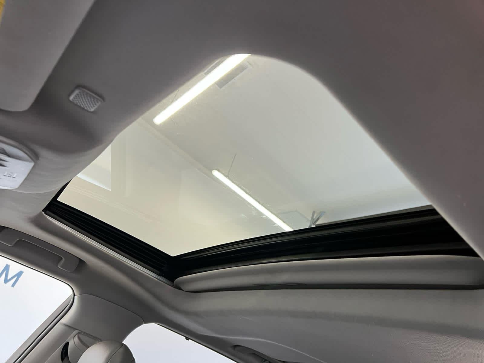 Used 2022 Magnetic Gray Metallic Toyota Hybrid XLE image 24