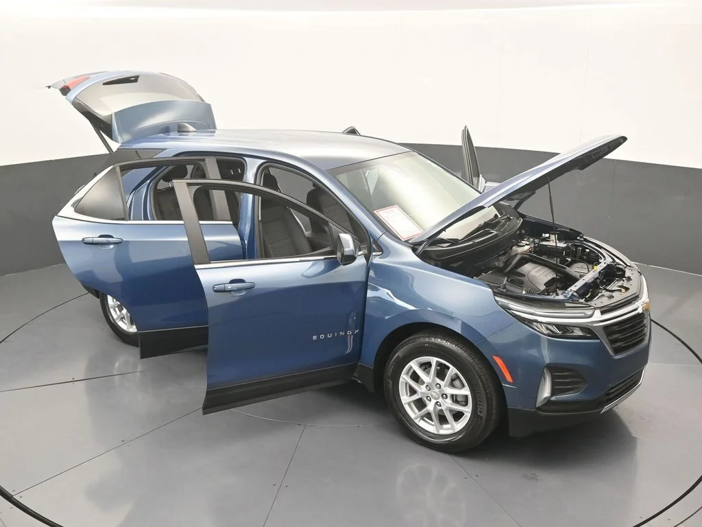 Used 2024 Lakeshore Blue Metallic Chevrolet LT image 68