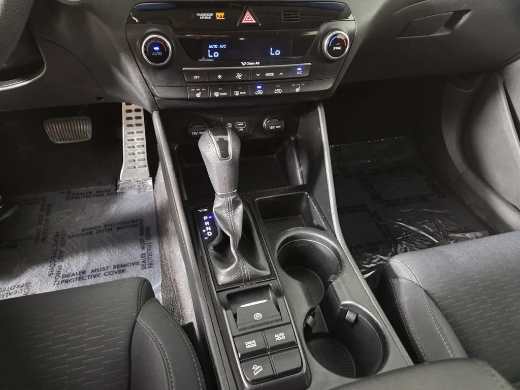 Used 2019 Black Noir Pearl Hyundai SEL image 18