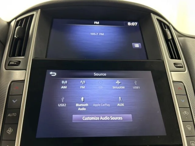 Used 2023 Black INFINITI LUXE image 17