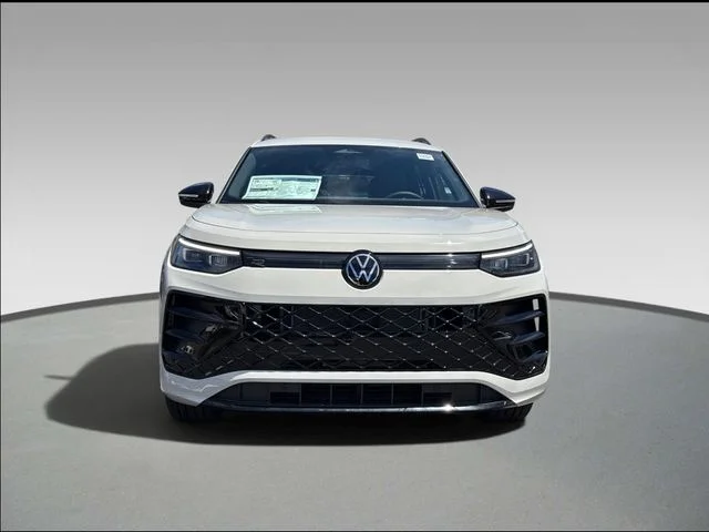 New 2026 Sandstone Volkswagen 2.0T SE R-Line Black image 2