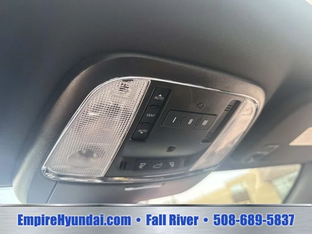 Used 2022 White Jeep Limited image 30