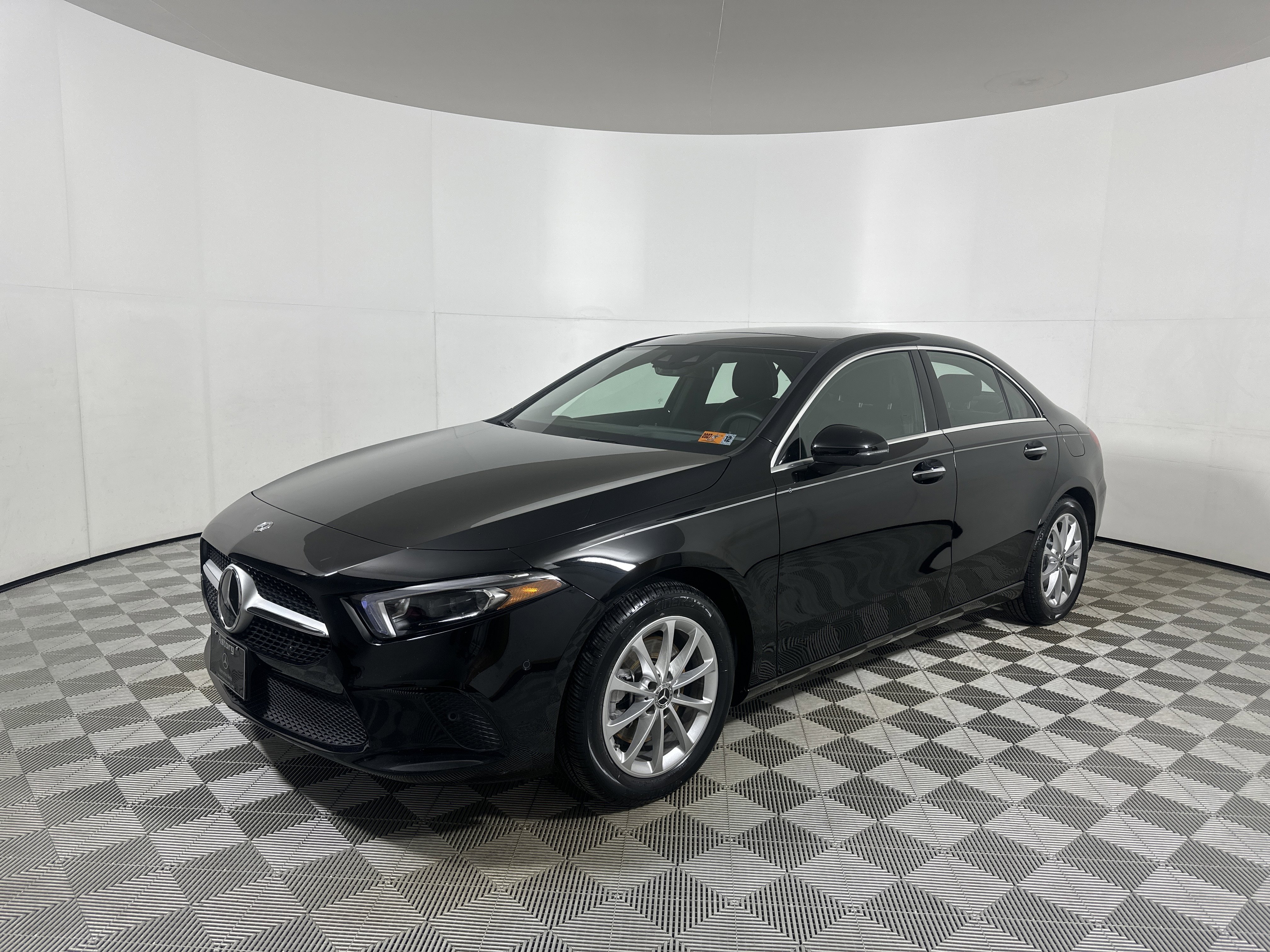 Used 2019 Black Mercedes-Benz A 220 image 3