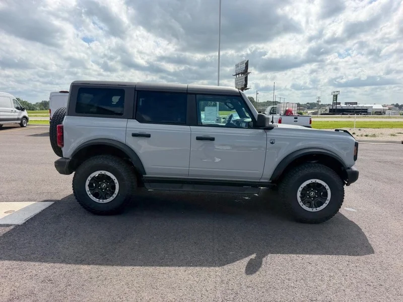 New 2026 Avalanche Gray Ford Big Bend® image 4