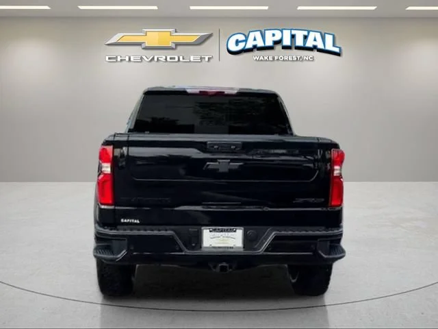 Used 2026 Black Chevrolet ZR2 image 4