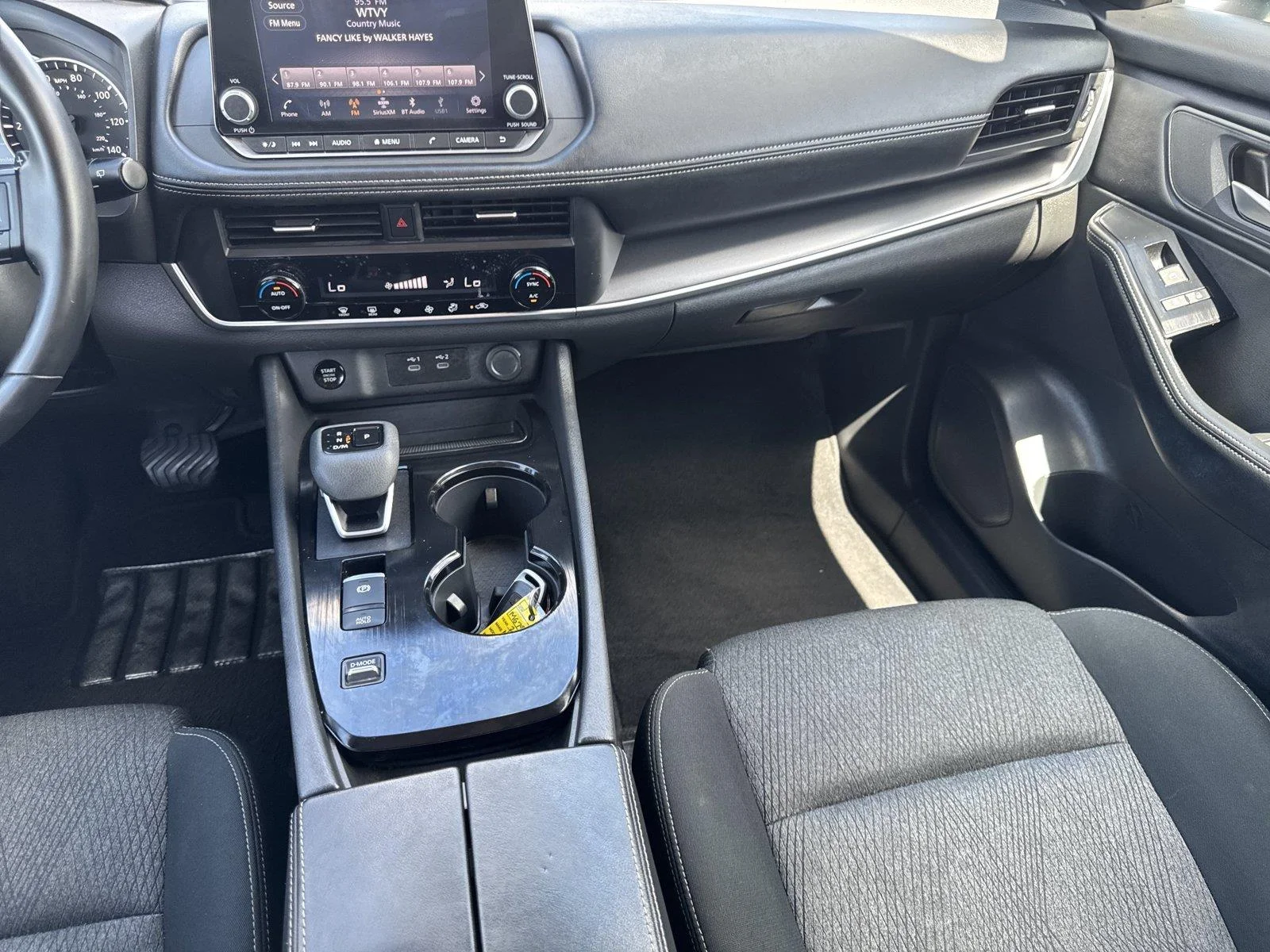 Used 2025 Gun Metallic Nissan SV image 17