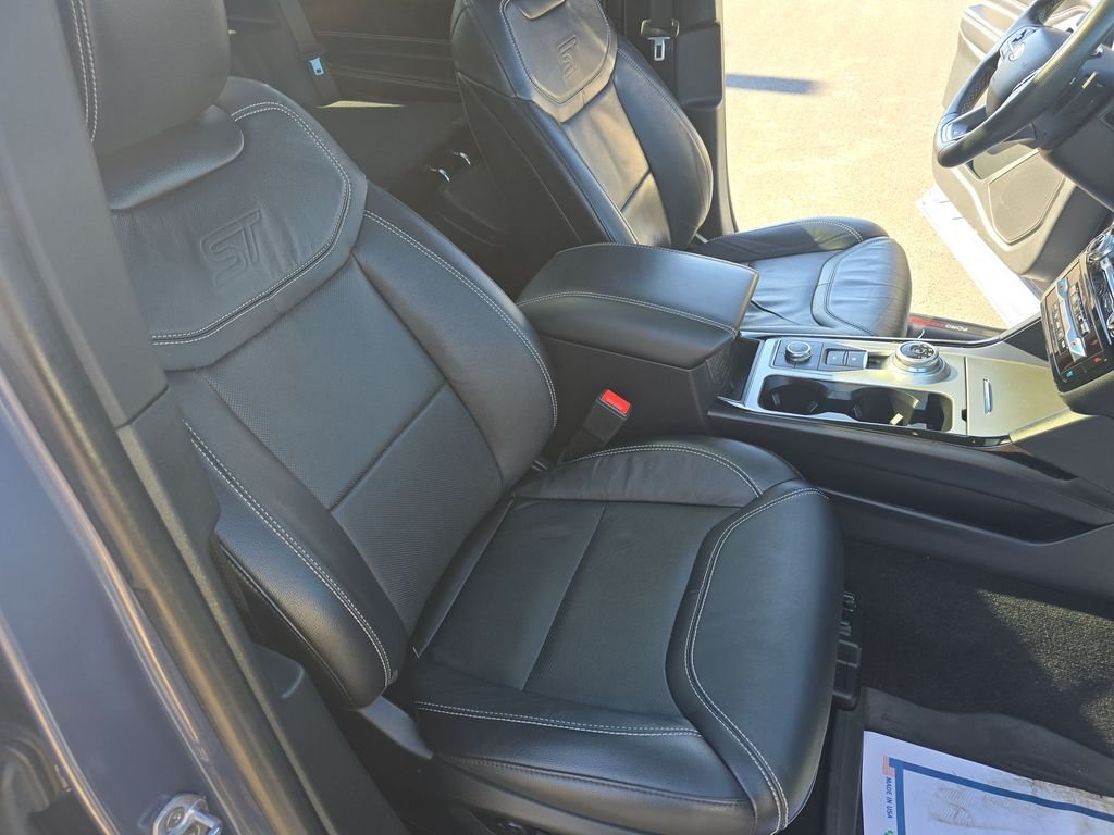 Used 2021 Blue Ford ST image 26