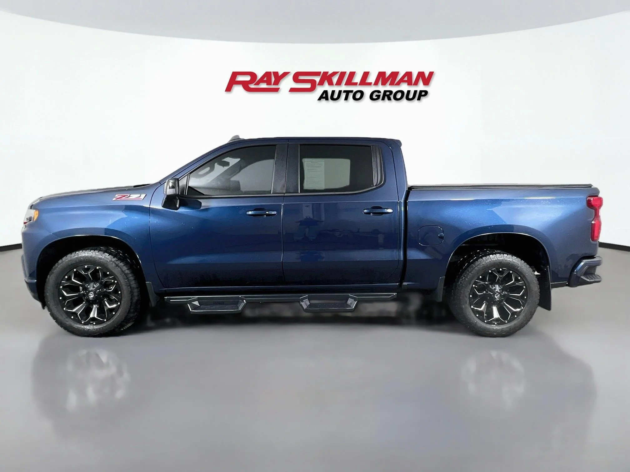 Used 2020 Northsky Blue Metallic Chevrolet RST image 4