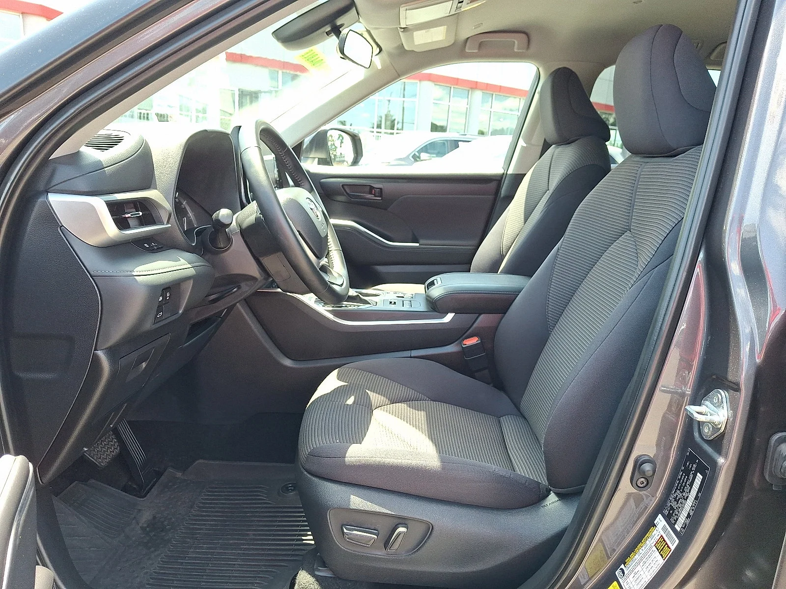 Used 2025 Magnetic Gray Metallic - 1G3 Toyota LE image 14