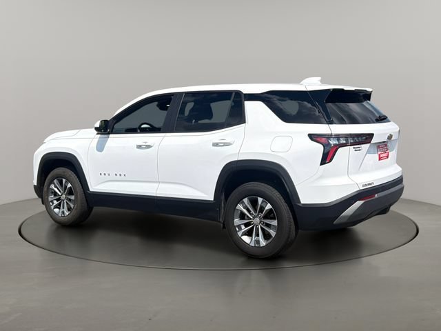 Used 2025 Summit White Chevrolet LT image 6