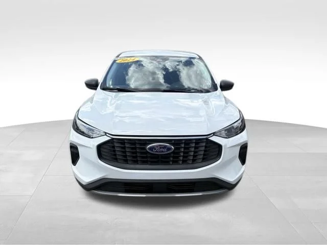 Used 2024 White Ford Active image 7