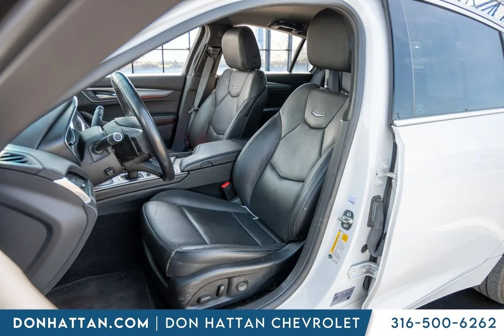 Used 2023 White Cadillac Premium Luxury image 5