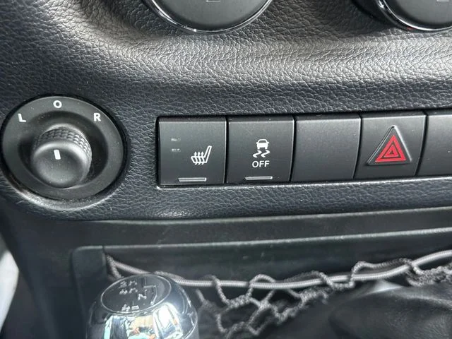 Used 2013 Black Jeep Unlimited Rubicon image 35