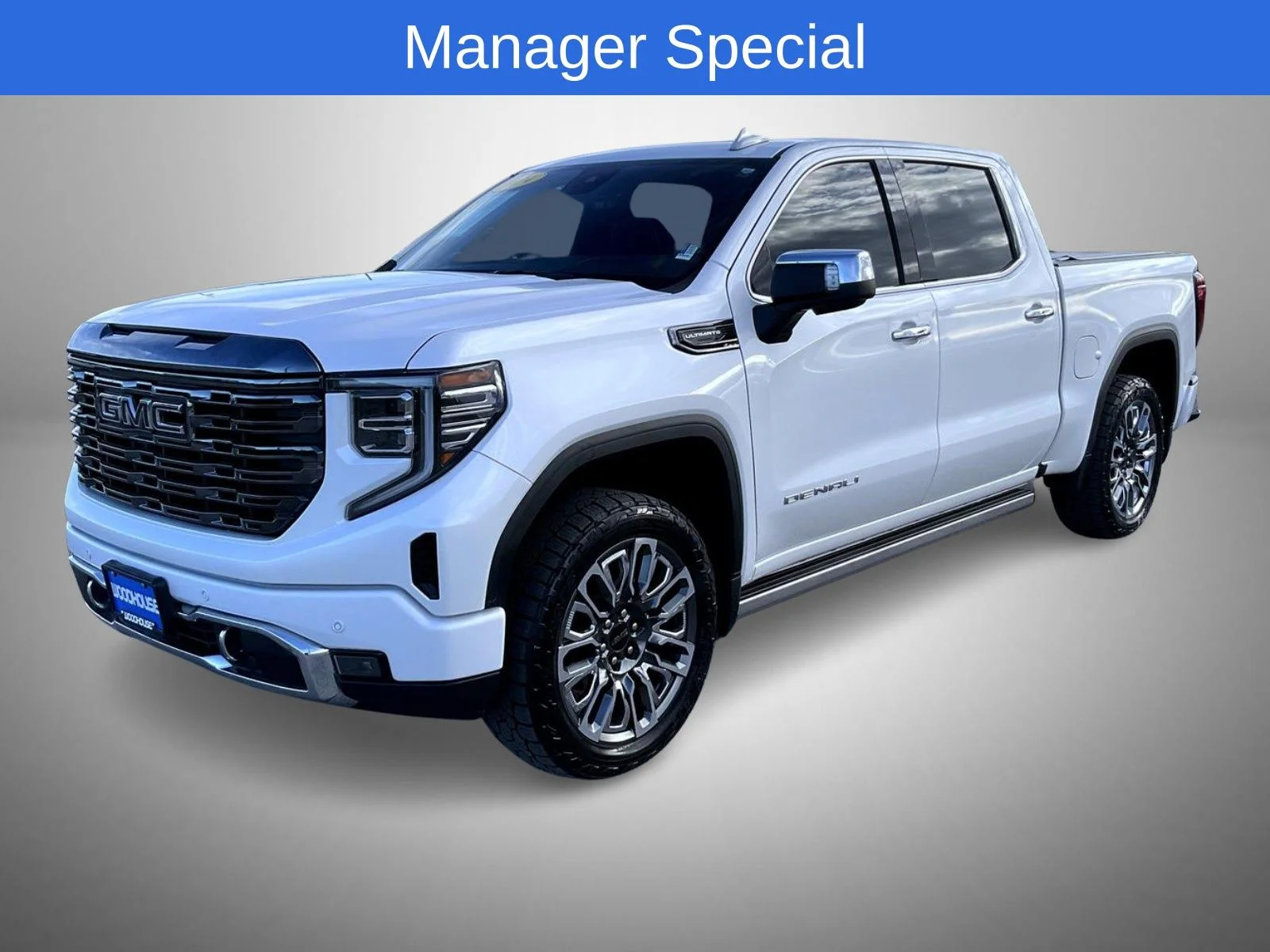Used 2024 White GMC Denali Ultimate image 1