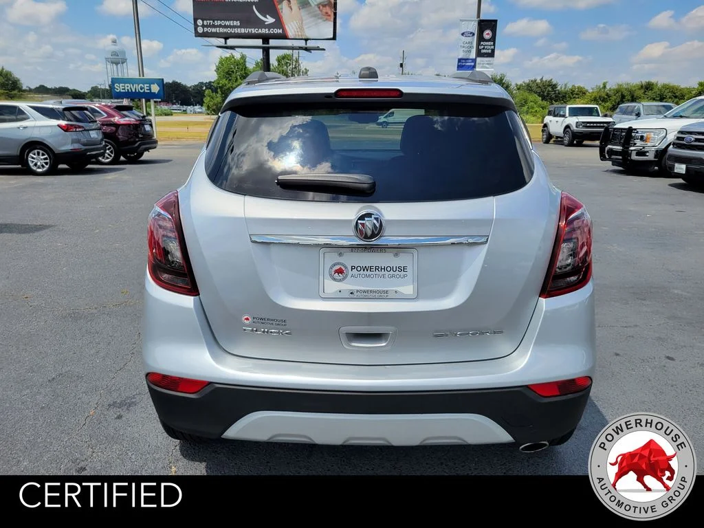 Used 2018 Silver Buick Preferred image 5