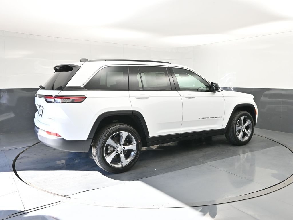 New 2026 Bright White Clearcoat Jeep Limited image 15
