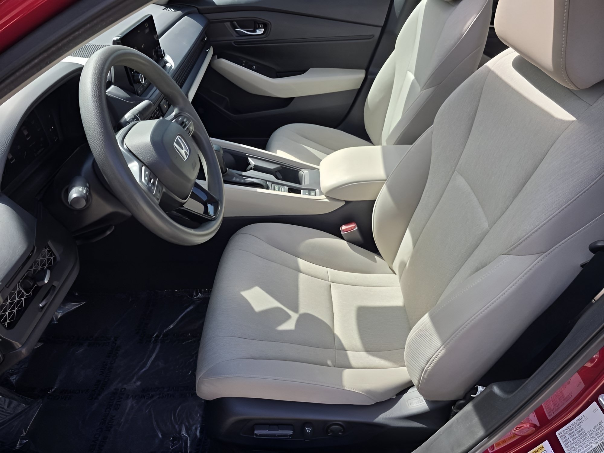 Used 2025 Radiant Red Metallic Honda SE image 34
