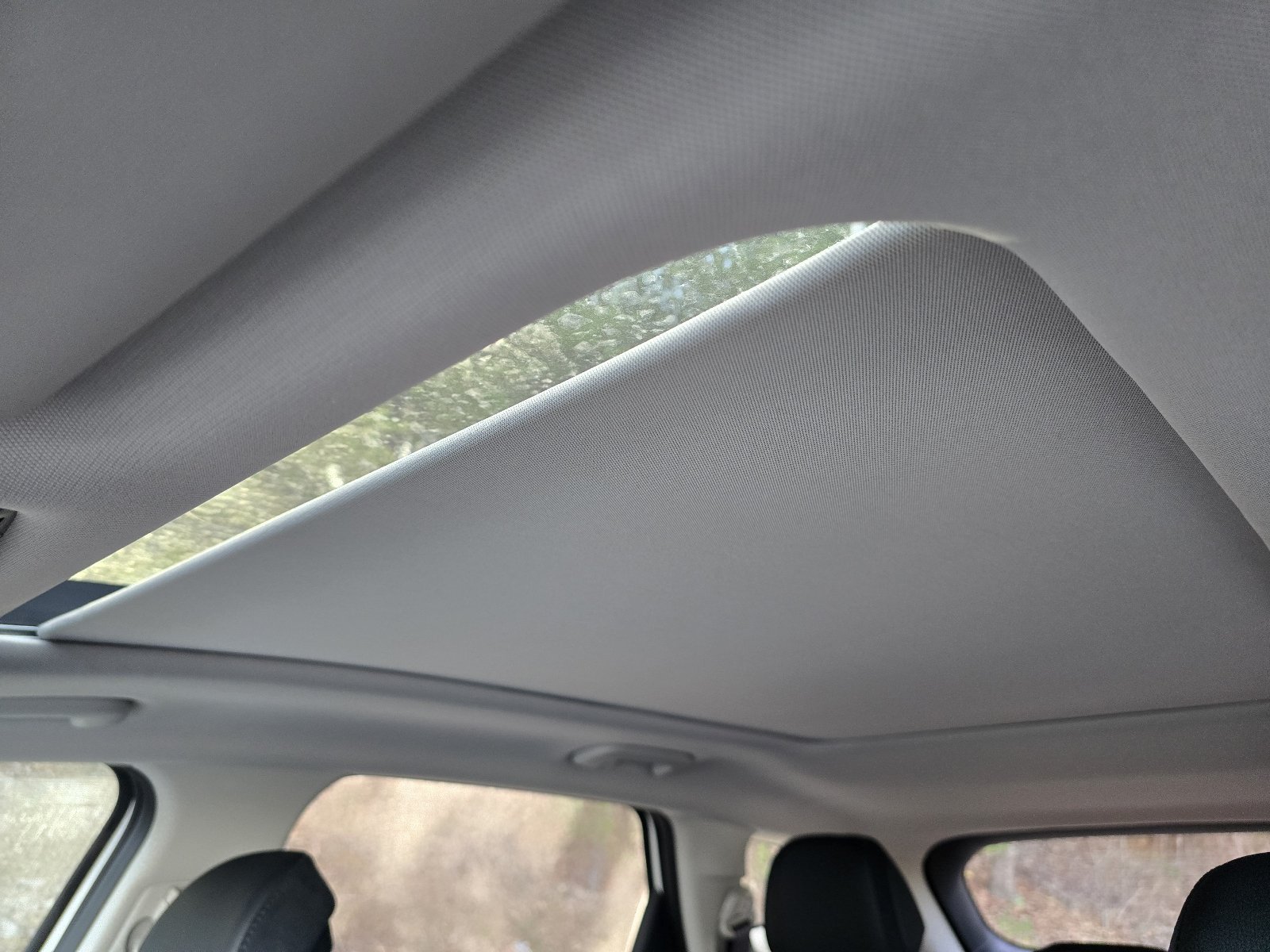 New 2026 Snow White Pearl Kia SX Prestige image 12