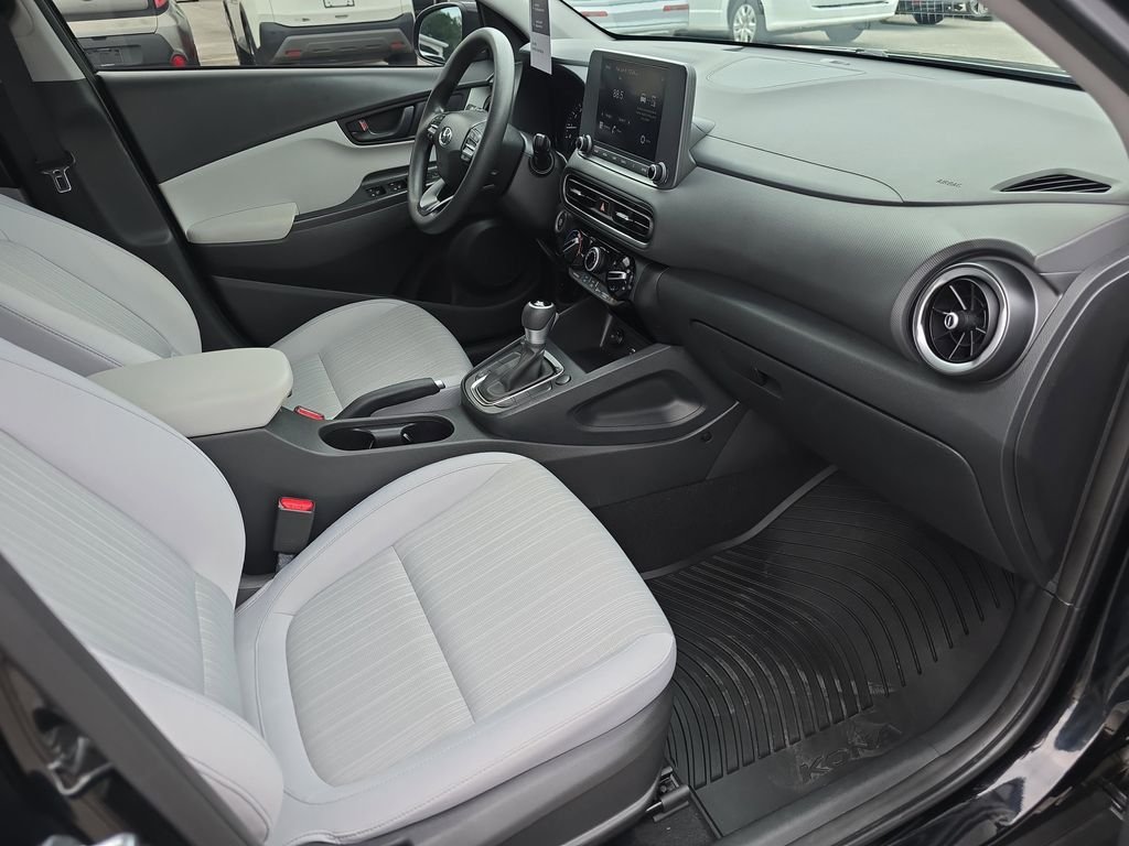 Used 2023 Abyss Black Pearl Hyundai SEL image 31