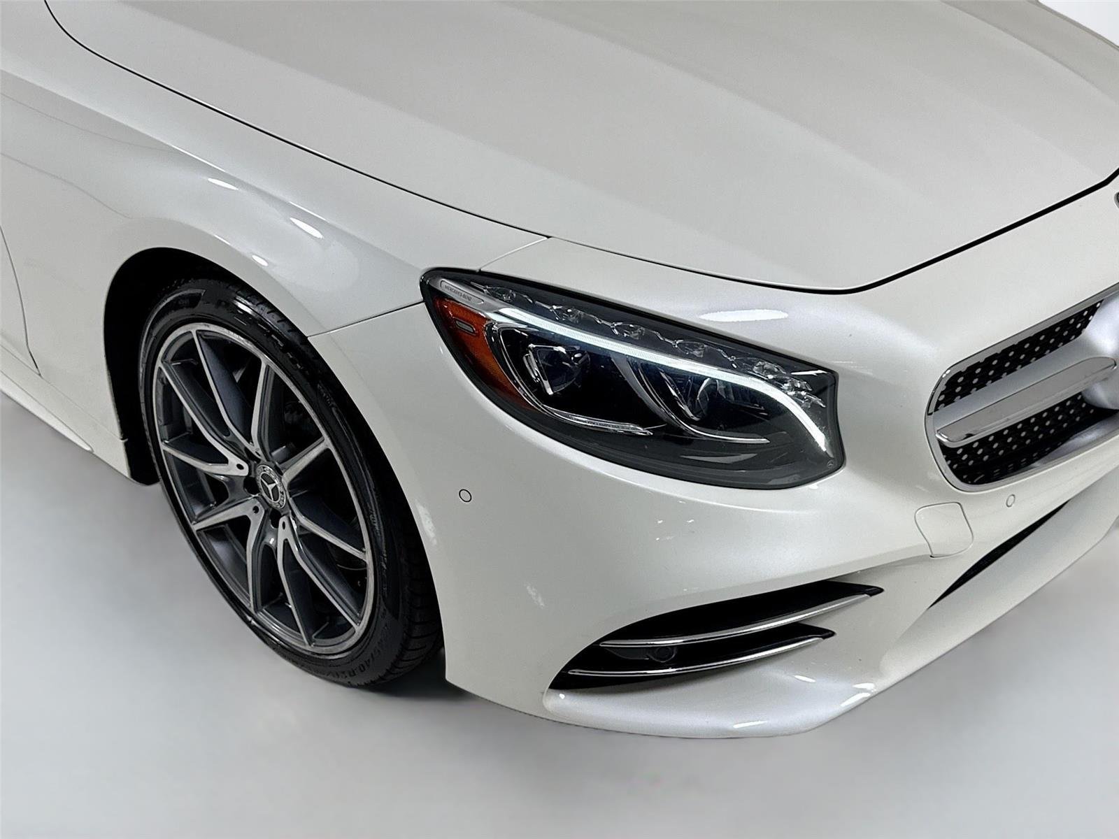 Used 2019 designo Cashmere White Magno (Matte Finish) Mercedes-Benz S 560 Cabriolet | AMG® Line | Premium Pkg | Driver Assist Pkg image 34