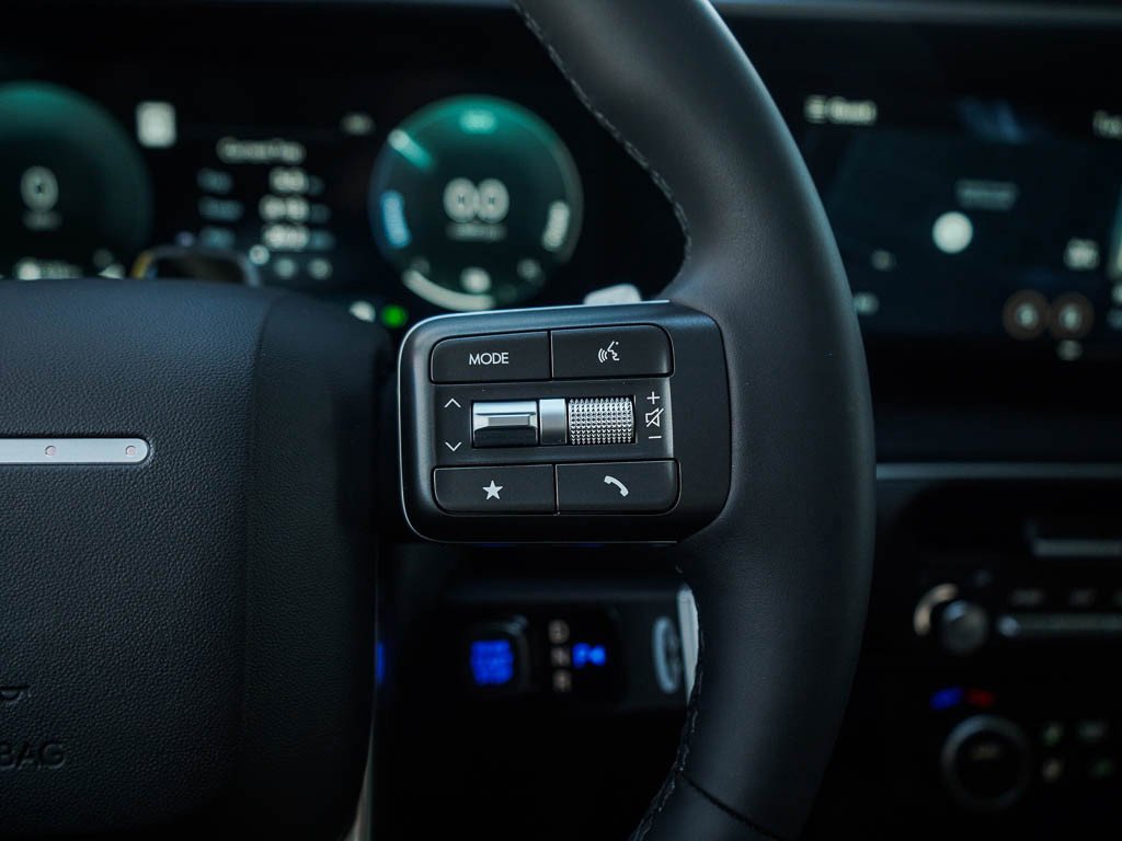 New 2026 Titan Green Hyundai SEL Premium 8P AWD image 23