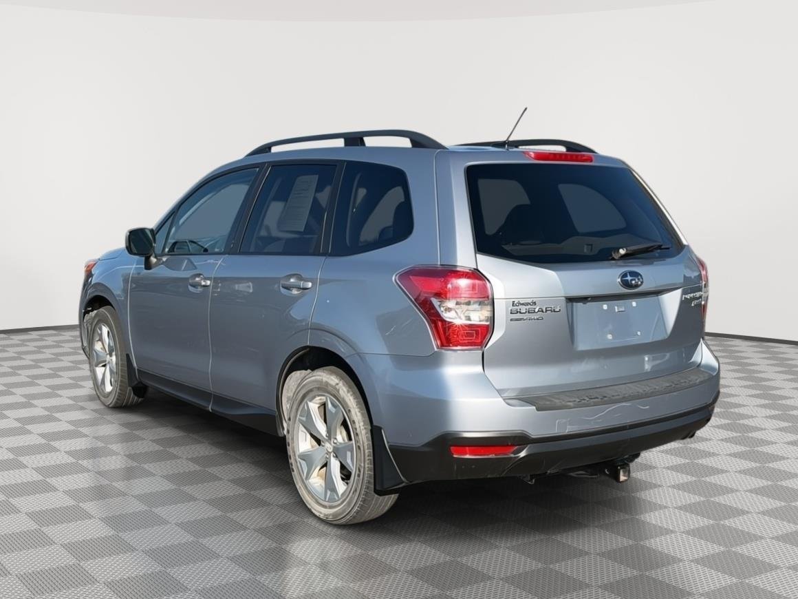 Used 2015 Ice Silver Metallic Subaru 2.5i Premium image 5