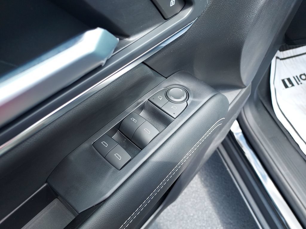 New 2027 Ebony Twilight Metallic GMC AWD Elevation image 11