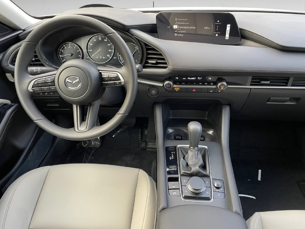 New 2026 Snowflake White Pearl Mazda 2.5 S Preferred Base image 9