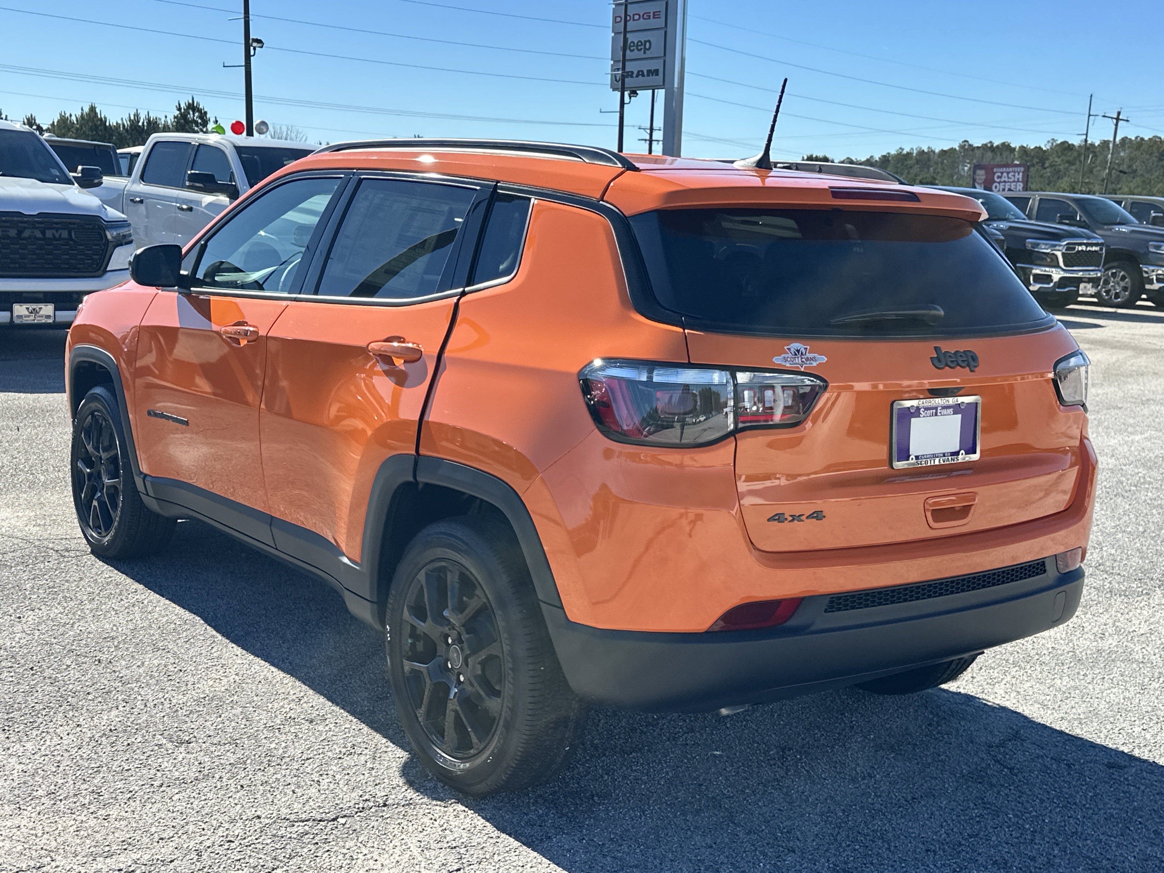 New 2026 Joose (DISC) Jeep Latitude Altitude image 6