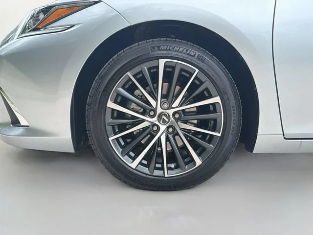 Certified Used 2023 Iridium Lexus ES 350 image 42