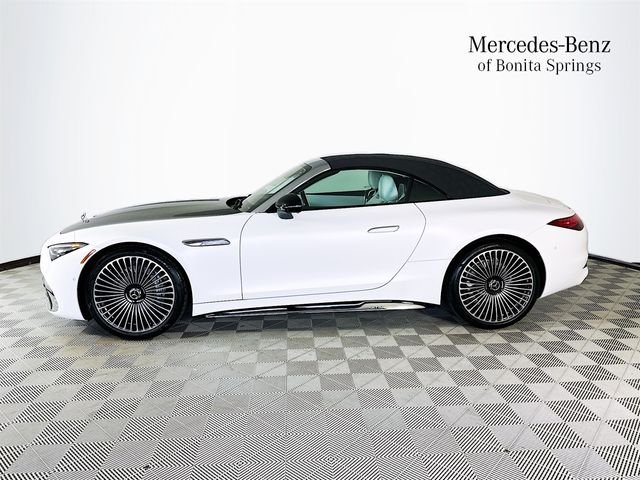 Certified Used 2026  Mercedes-Benz Maybach SL 680 image 4