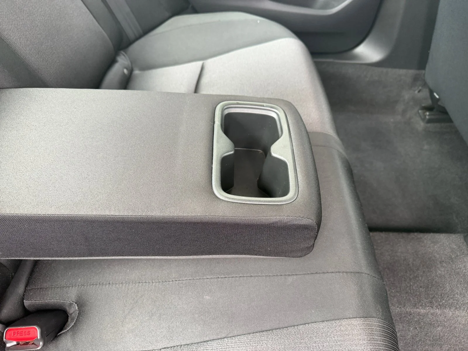 Certified Used 2020 Lunar Silver Metallic Honda LX image 32