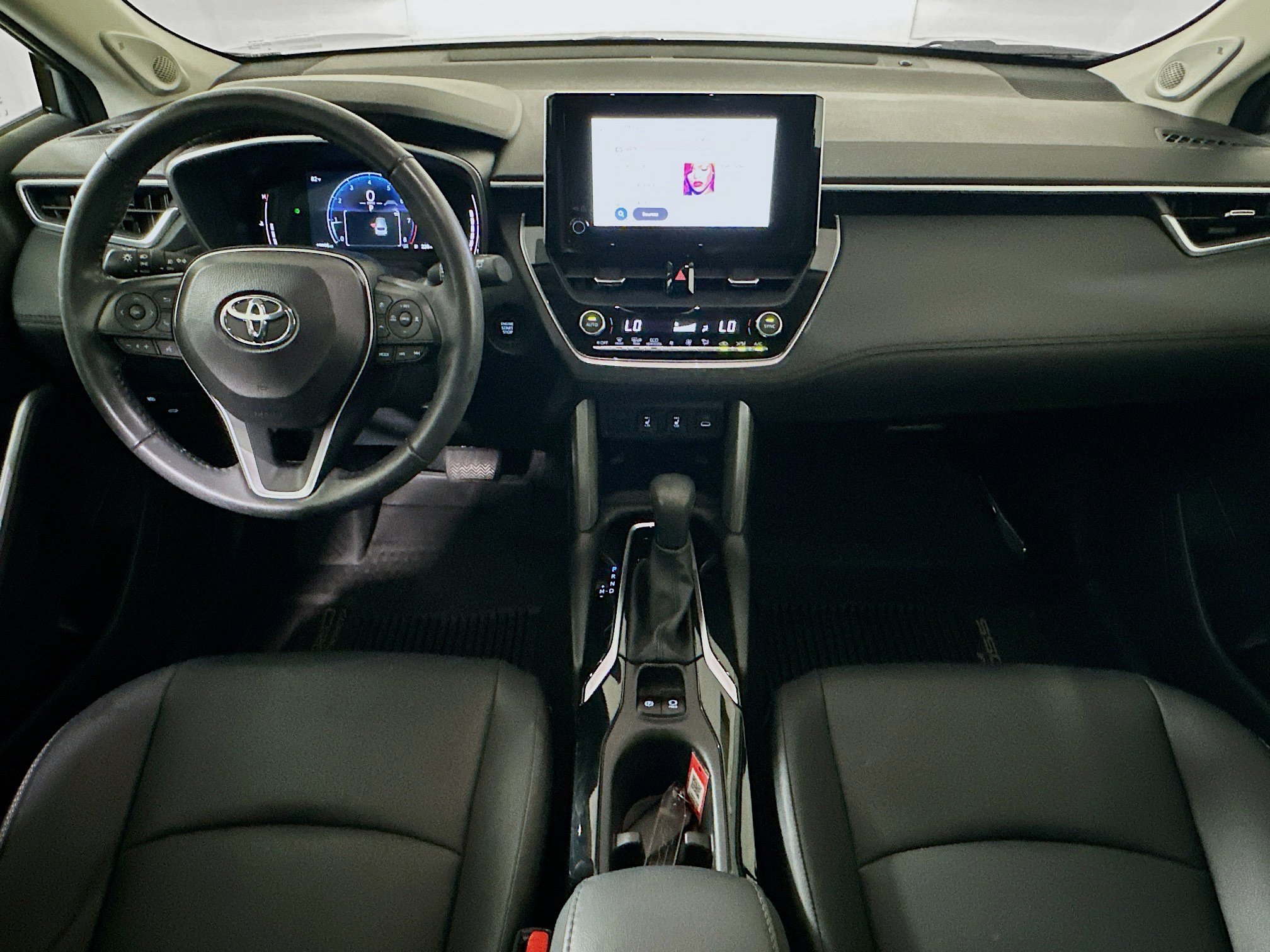 Certified Used 2024 Silver Toyota XLE image 27