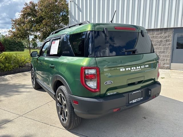 Used 2023 Green Ford Outer Banks image 9