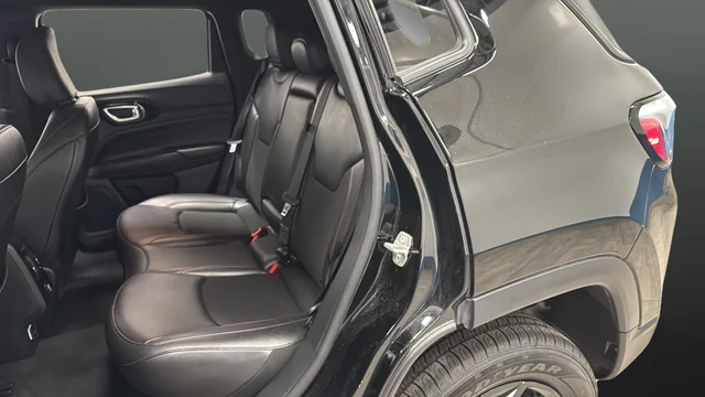 Used 2023 Diamond Black Jeep Trailhawk image 21