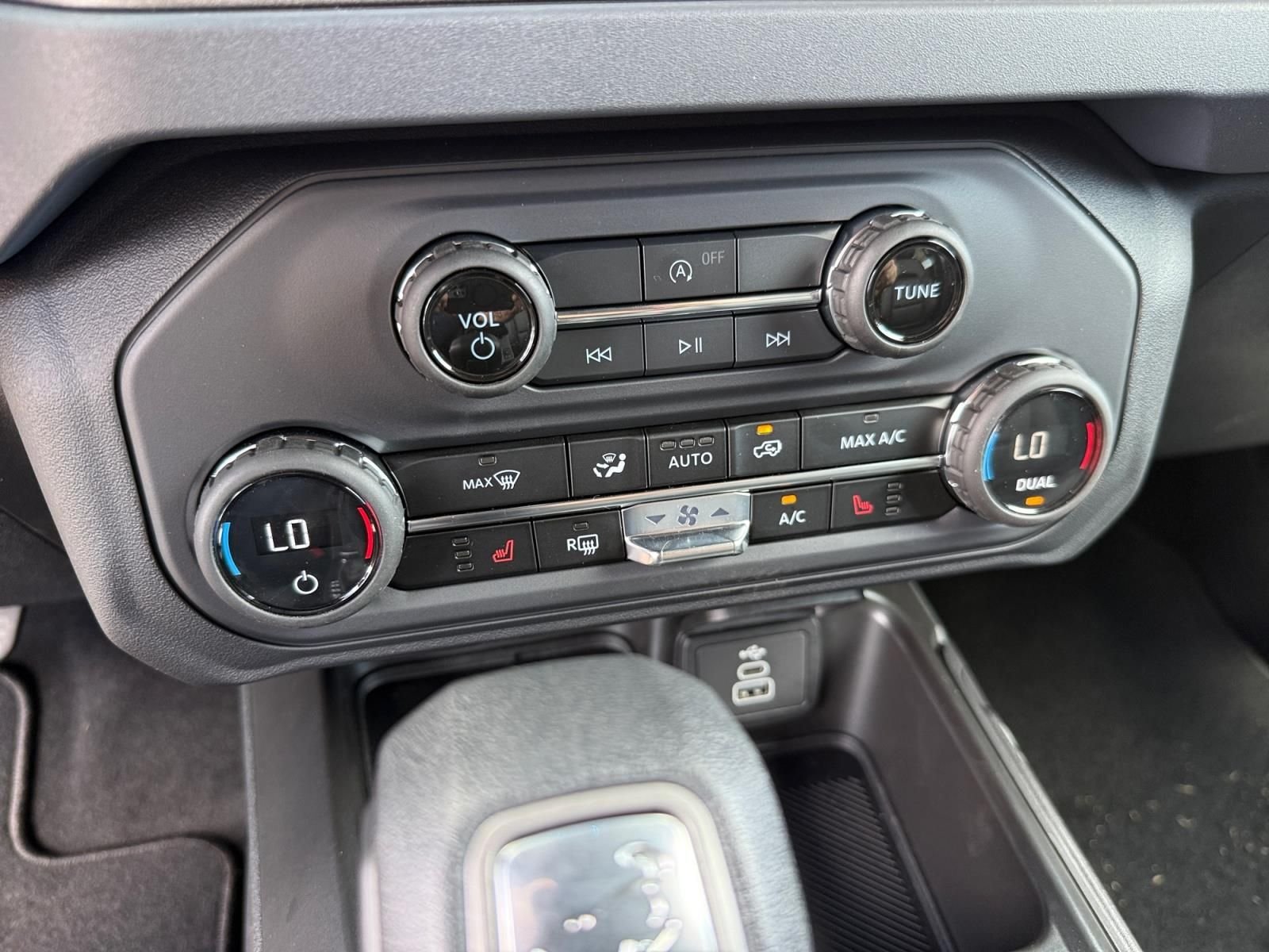 New 2026 Avalanche Gray Ford Big Bend® image 21