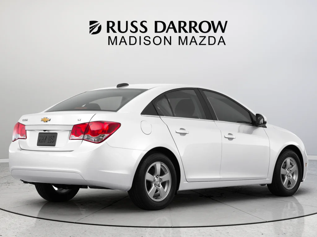 Used 2015 White Chevrolet LTZ image 3